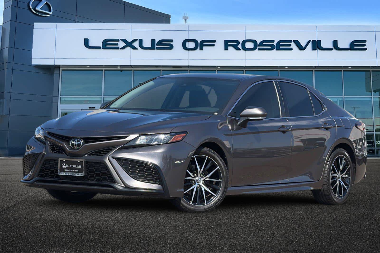 Used 2022 Toyota Camry SE