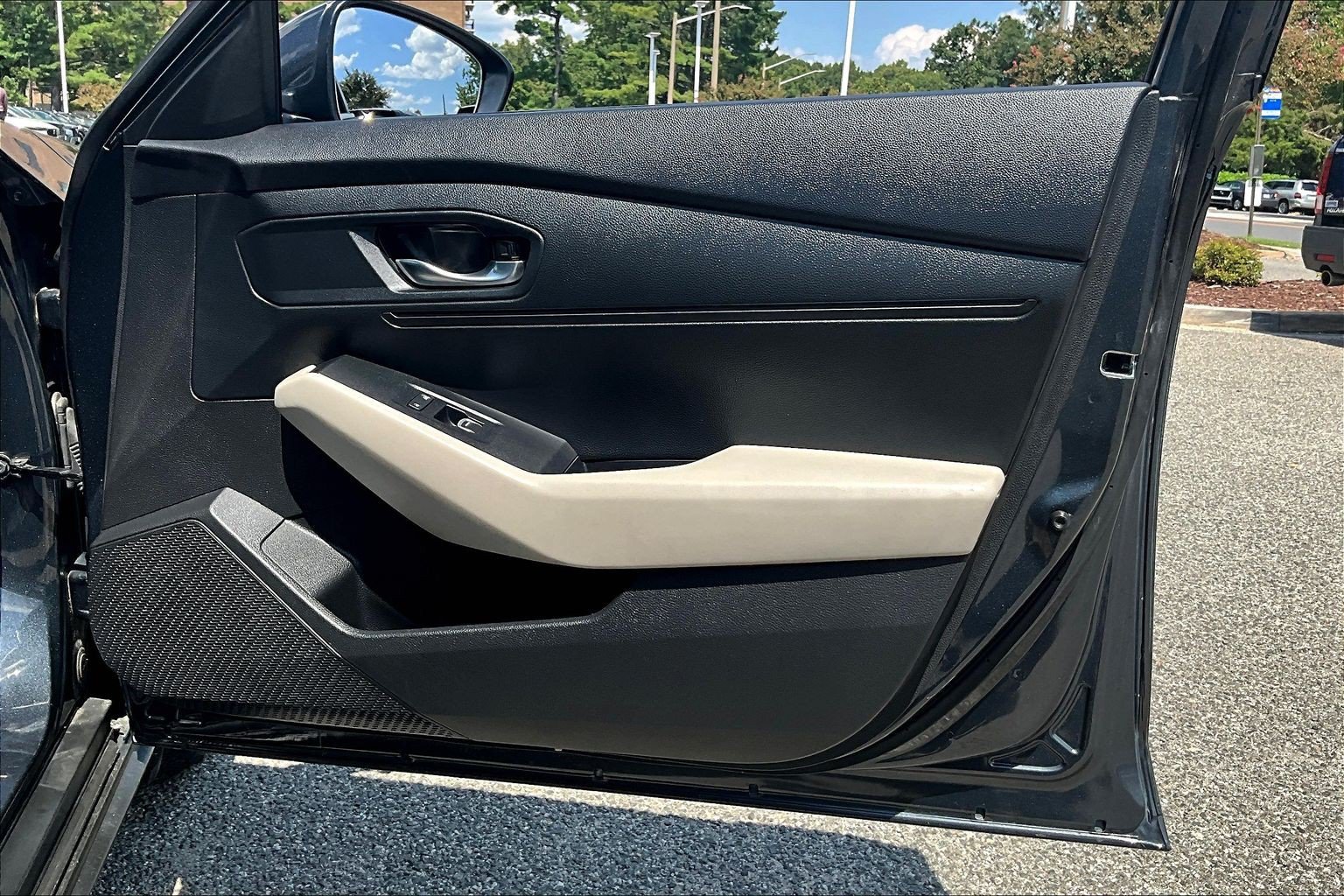 Certified 2023 Honda Accord LX image 18