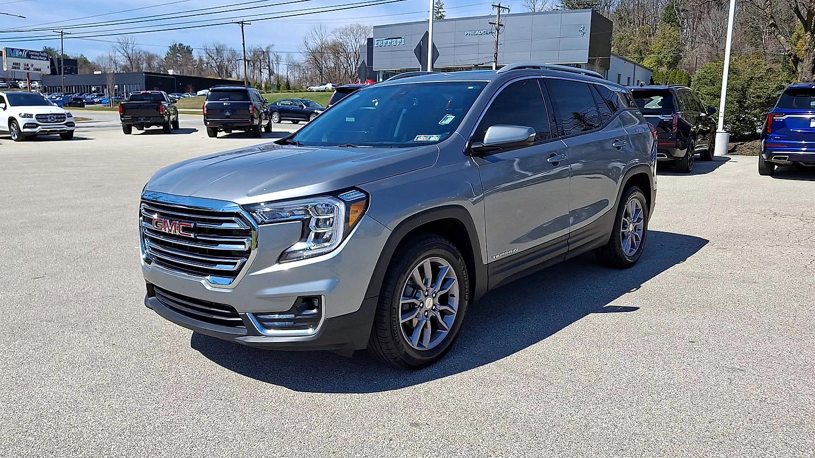Certified 2023 GMC Terrain SLT w/ Infotainment Package II image 4