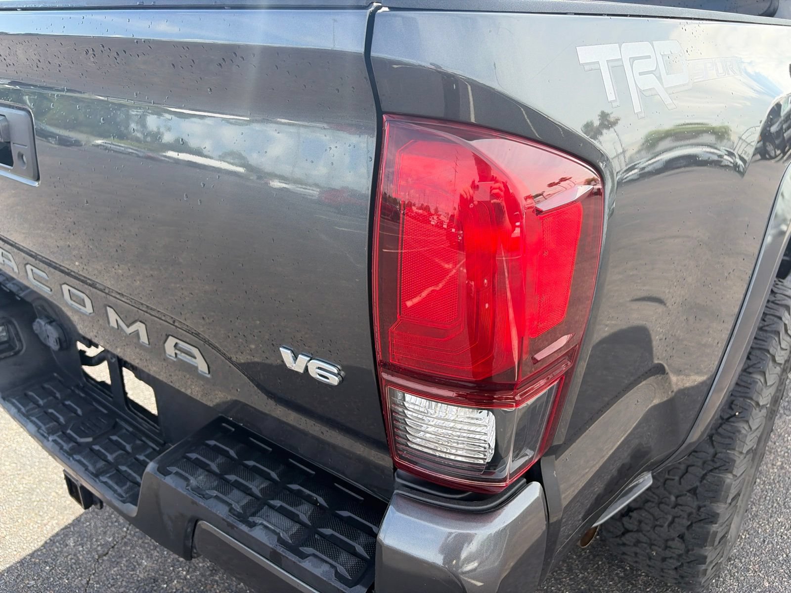 Used 2019 Toyota Tacoma TRD Sport RWD image 13