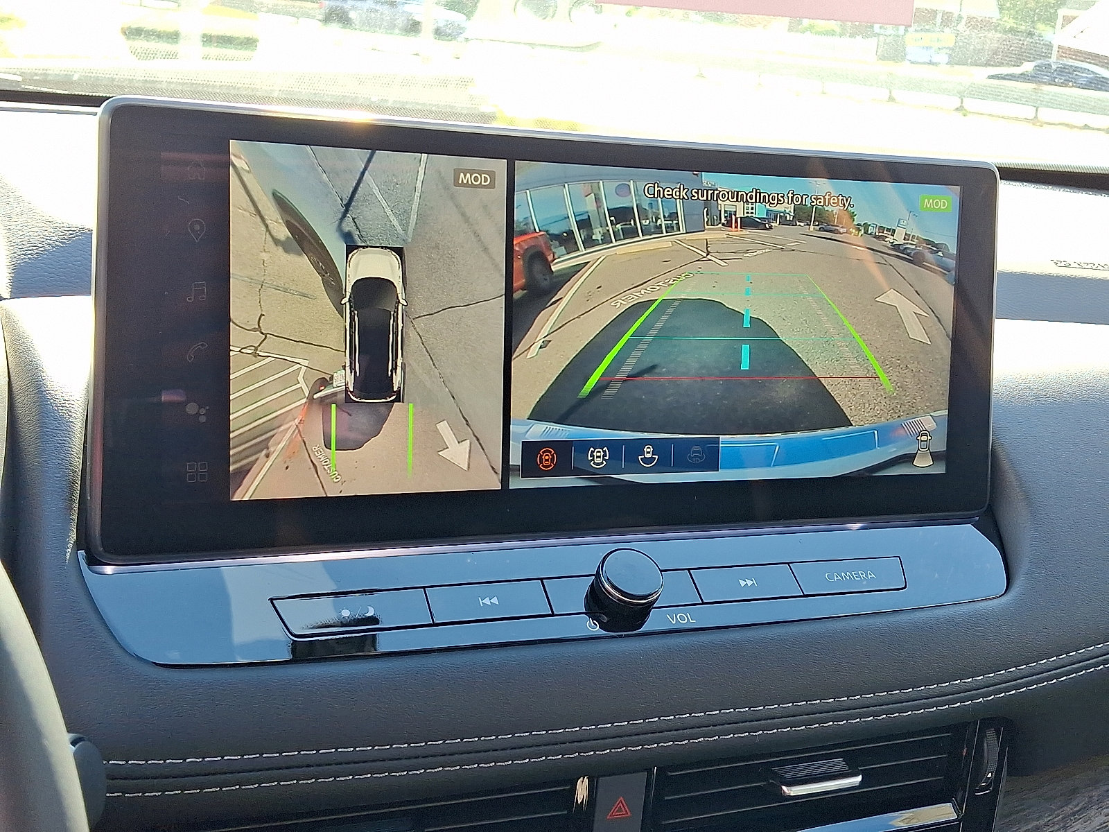 New 2026 Nissan Rogue Platinum w/ Platinum Premium Package image 14