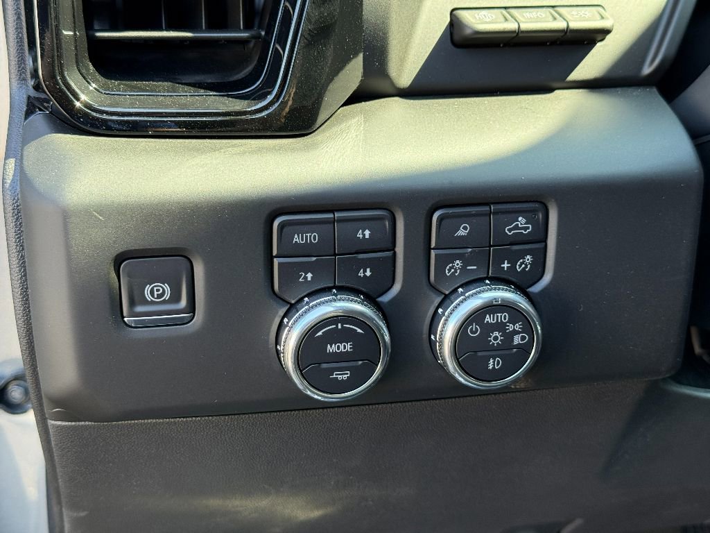 New 2026 GMC Sierra 1500 AT4 w/ AT4 Premium Package image 21