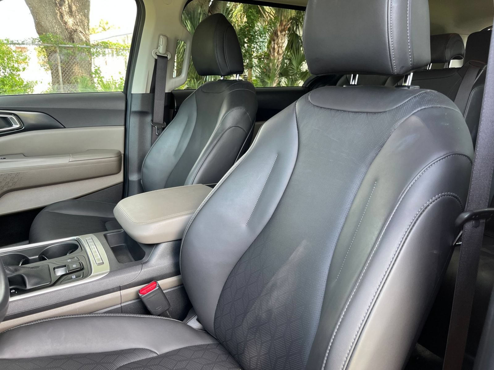 Used 2026 Kia Carnival FWD image 37