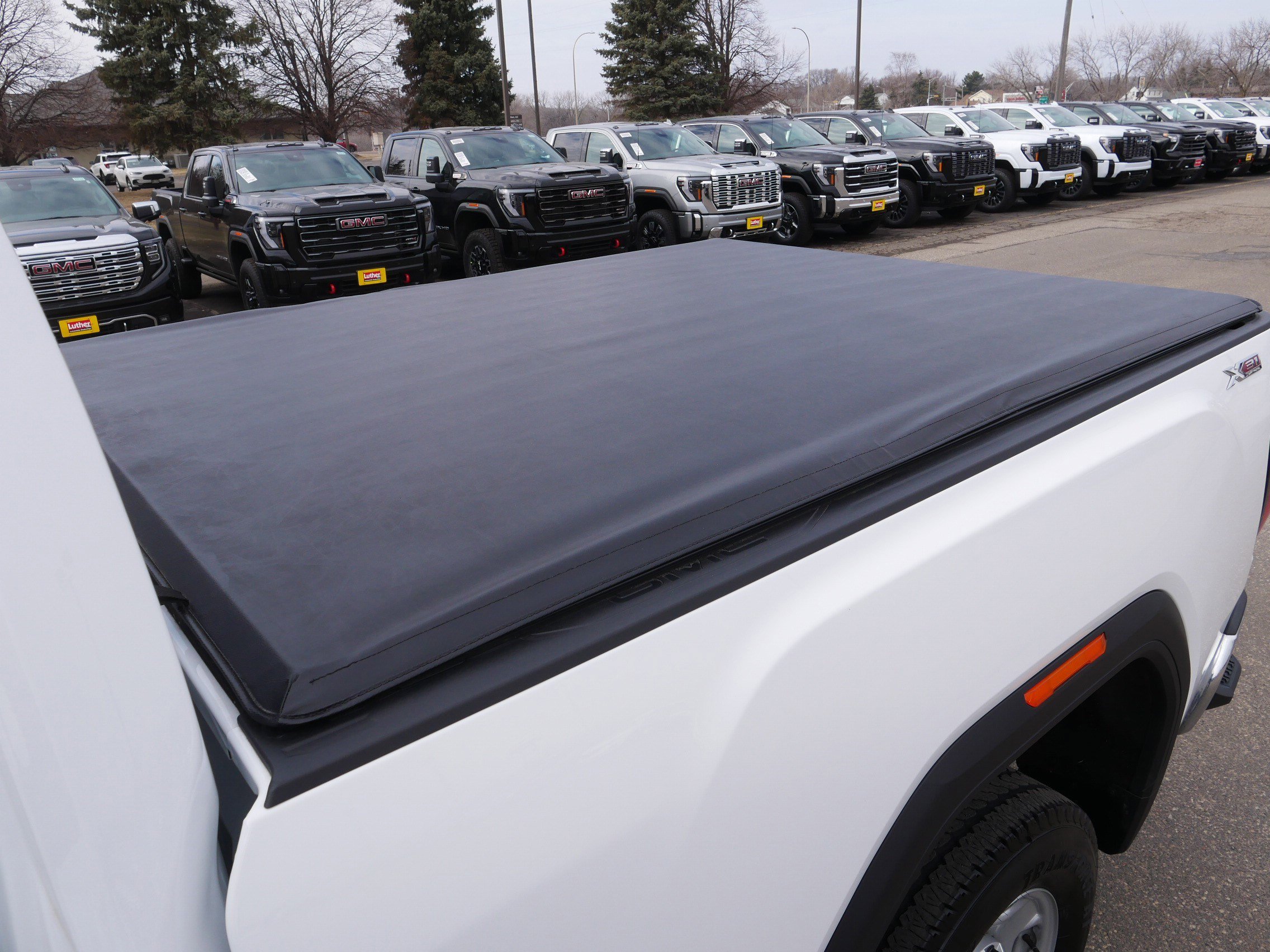 Used 2025 GMC Sierra 2500 Pro w/ Convenience Package image 36