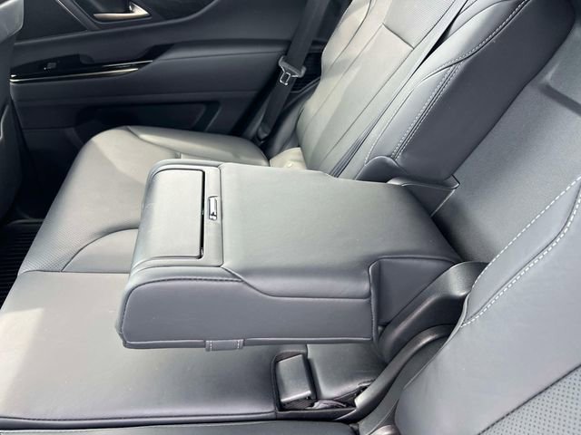 Used 2024 Lexus LX 600 4WD w/ Appearance Package image 14
