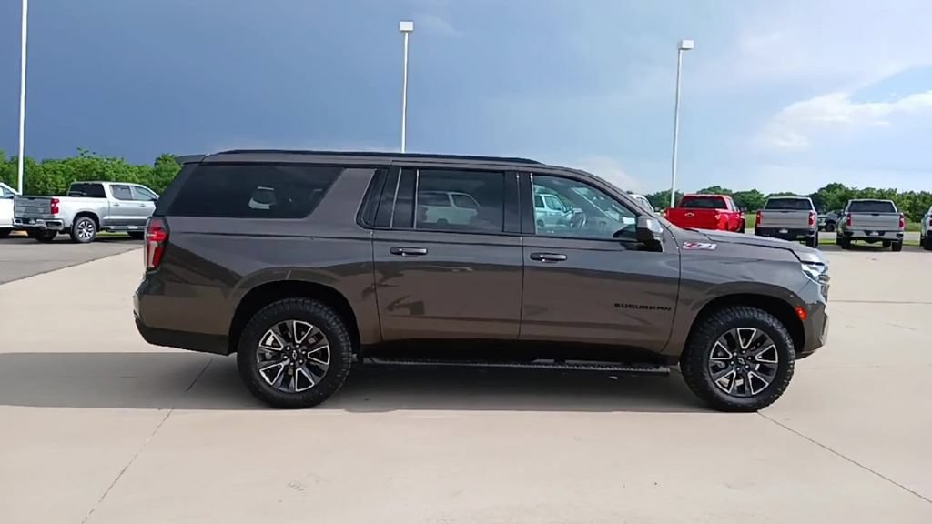 Certified 2021 Chevrolet Suburban Z71 AWD/4WD image 9