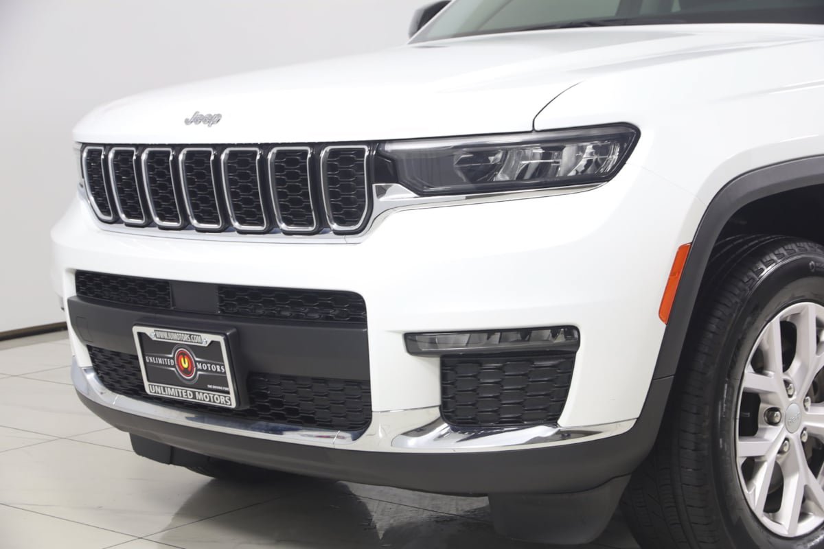 Used 2022 Jeep Grand Cherokee L Limited AWD/4WD image 49