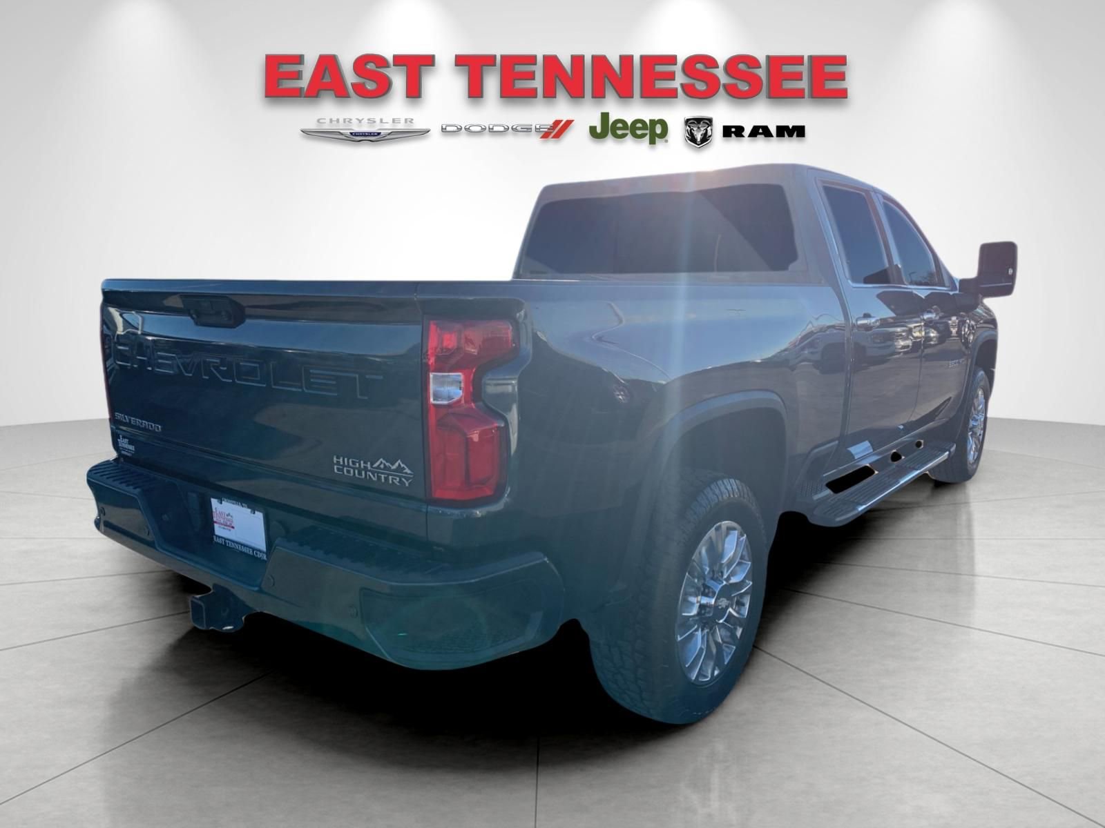 Used 2020 Chevrolet Silverado 3500 High Country w/ Z71 Off-Road Package image 3