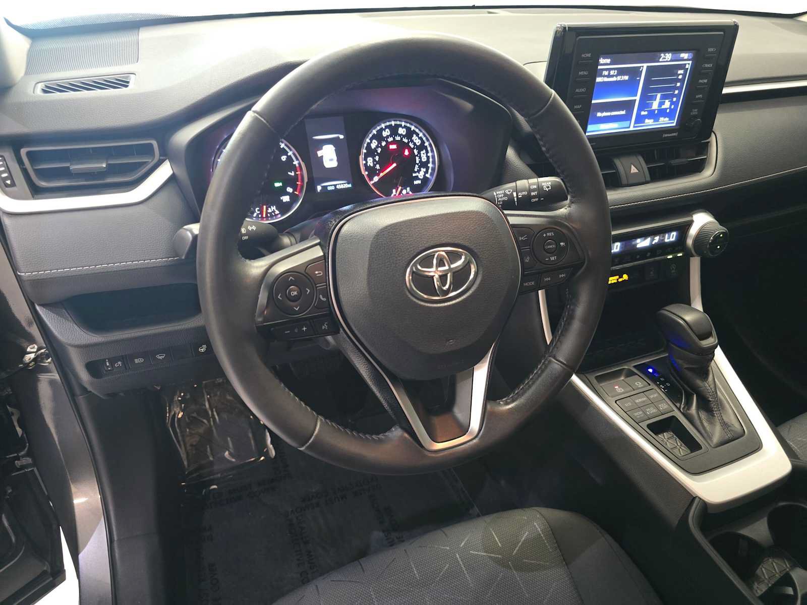 Certified 2021 Toyota RAV4 XLE w/ XLE Grade Weather Package AWD/4WD image 2