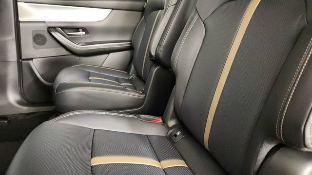 New 2026 MAZDA CX-90 Plug-In Hybrid w/ Premium Plus AWD/4WD image 29