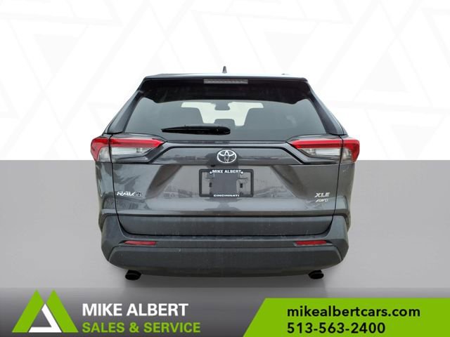Used 2022 Toyota RAV4 XLE w/ Convenience Package image 6