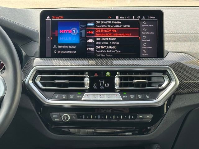 Certified 2024 BMW X4 M40i w/ Premium Package image 21