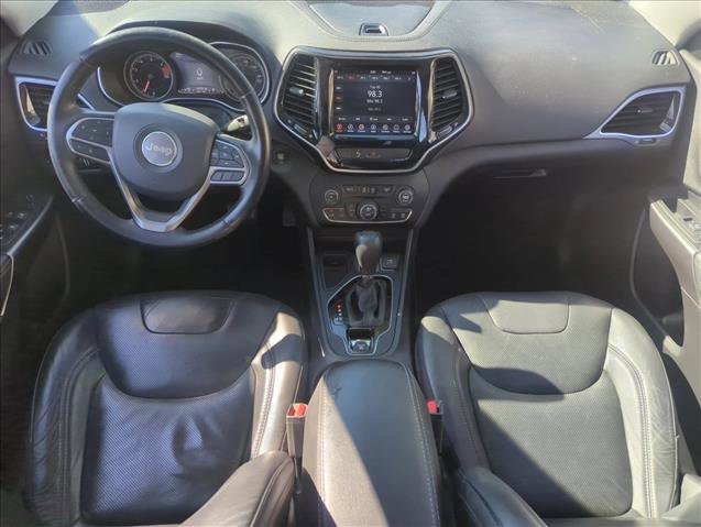 Used 2019 Jeep Cherokee Limited image 17