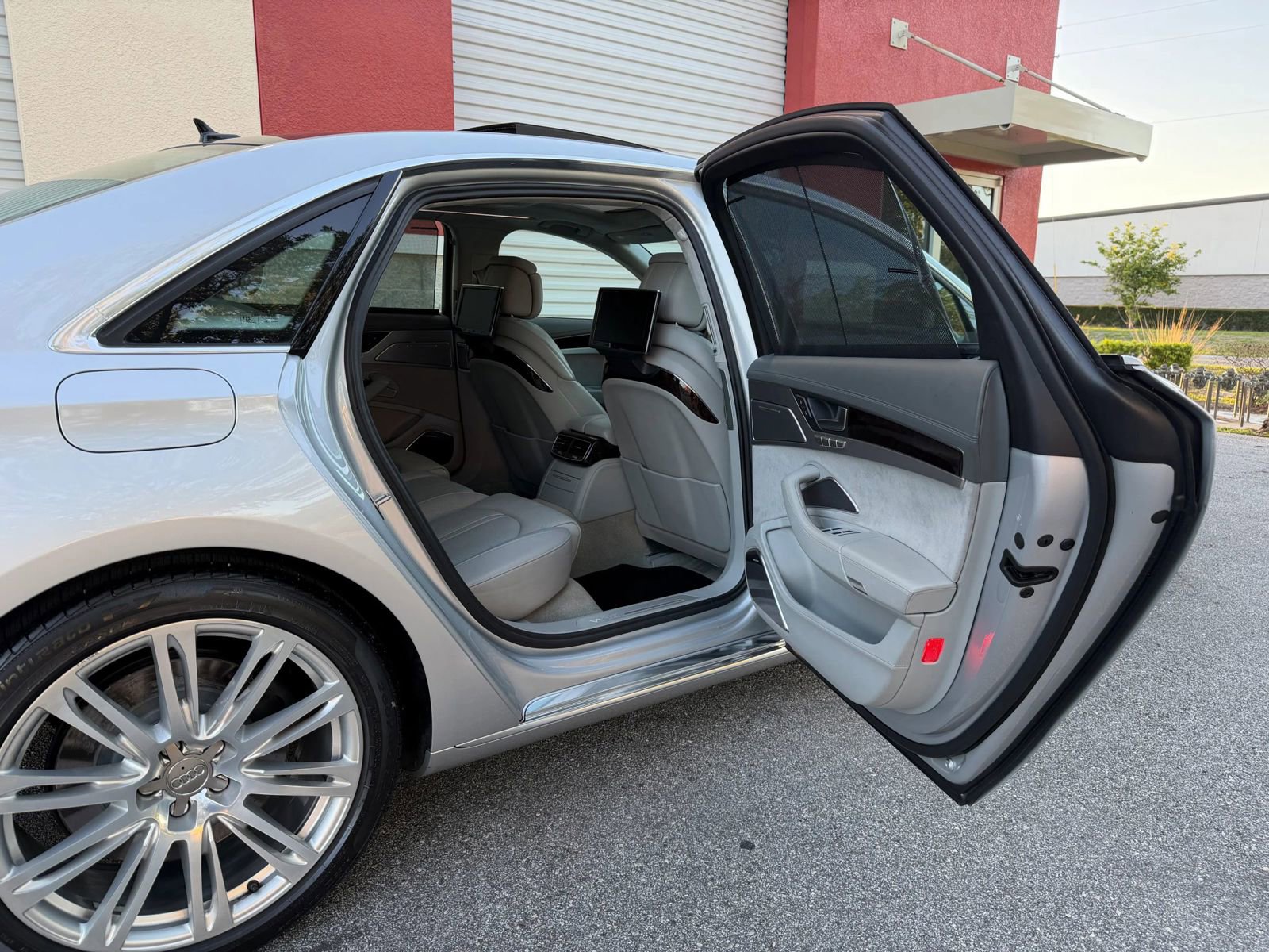 Used 2012 Audi A8 L W12 AWD/4WD image 18