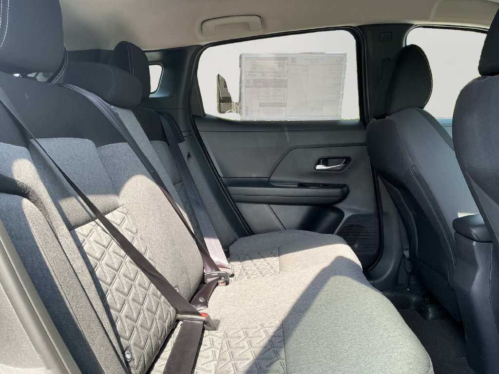 New 2027 Nissan Kicks SV AWD/4WD image 13