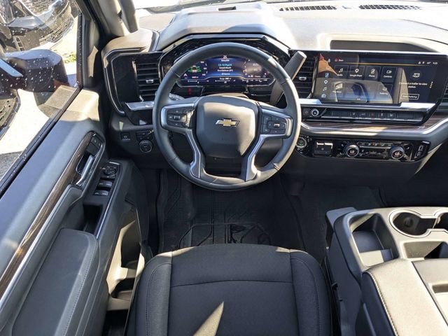 Used 2025 Chevrolet Silverado 2500 LT AWD/4WD image 13