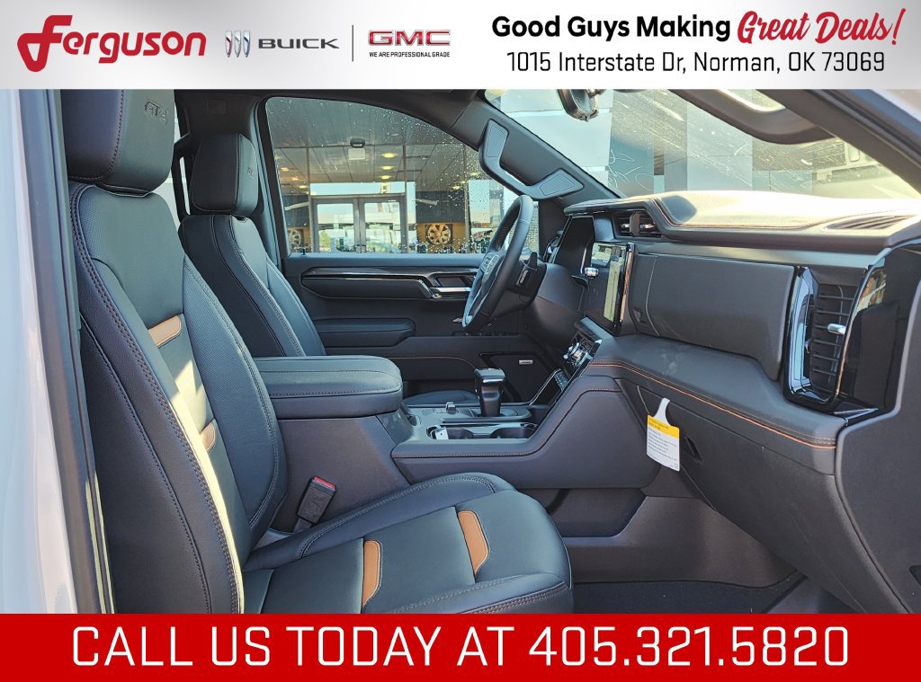 New 2026 GMC Sierra 1500 AT4 w/ AT4 Premium Package AWD/4WD image 39