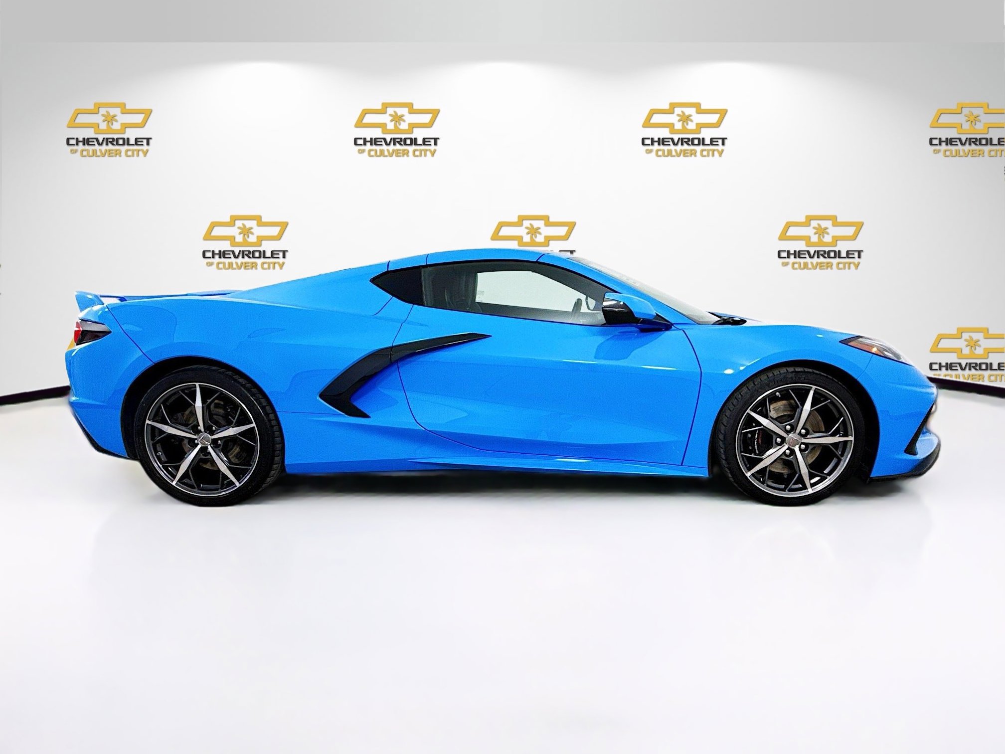 Used 2023 Chevrolet Corvette Stingray Coupe w/ Z51 Performance Package image 8
