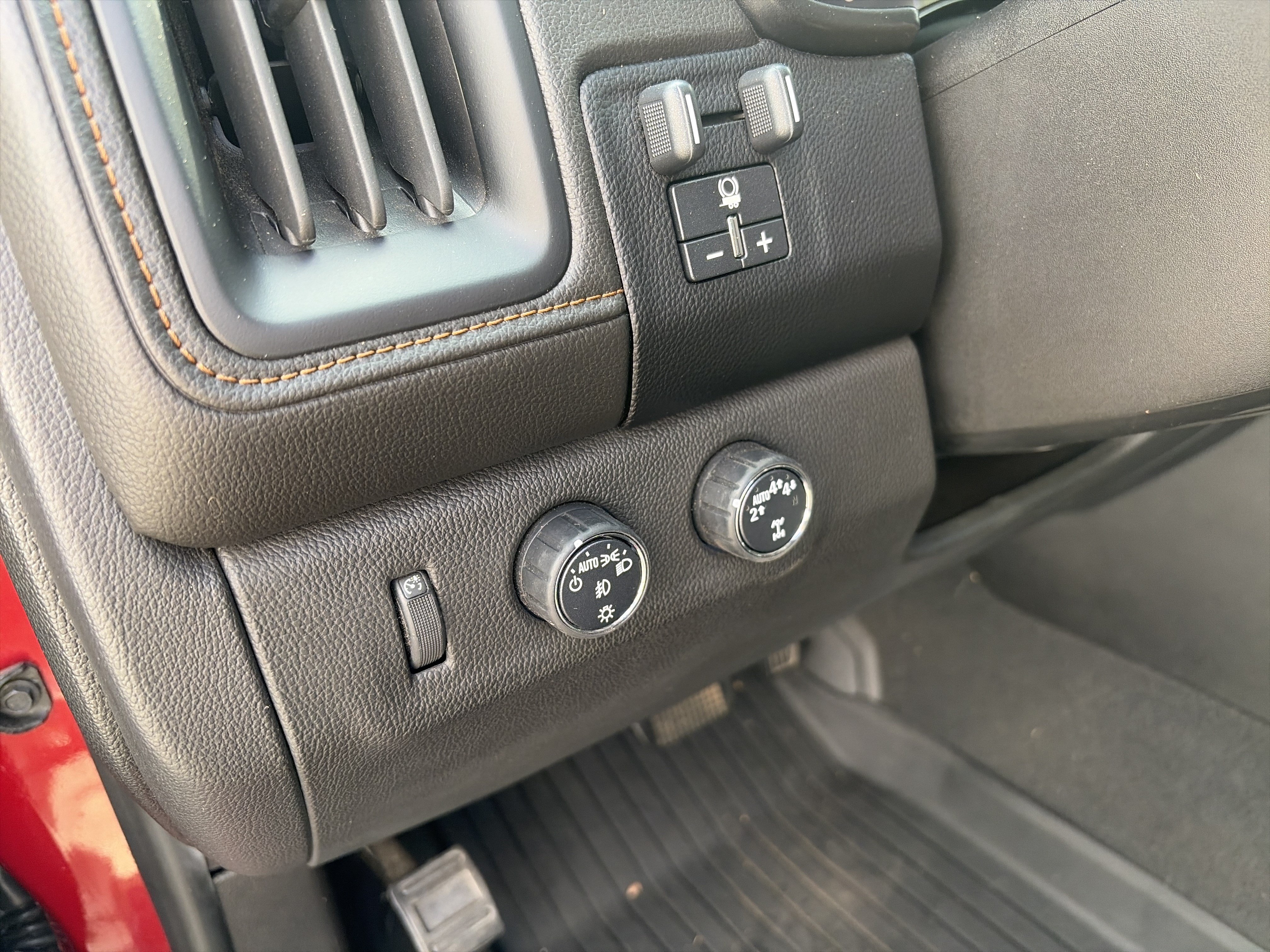 Used 2021 GMC Canyon AT4 AWD/4WD image 18