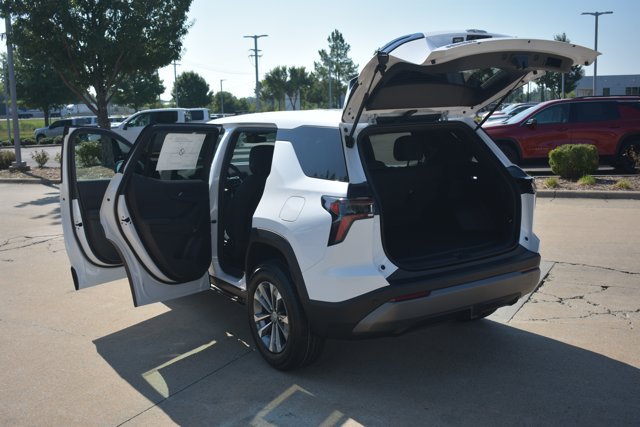New 2027 Chevrolet Equinox LT FWD image 15