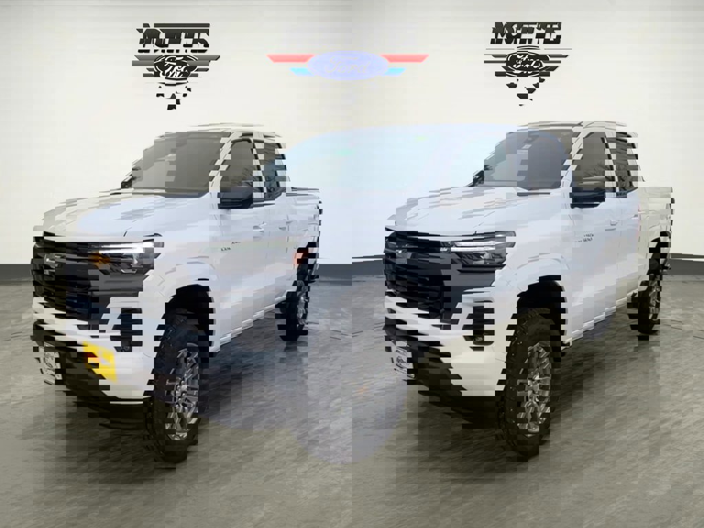 Used 2025 Chevrolet Colorado LT w/ LT Convenience Package image 1