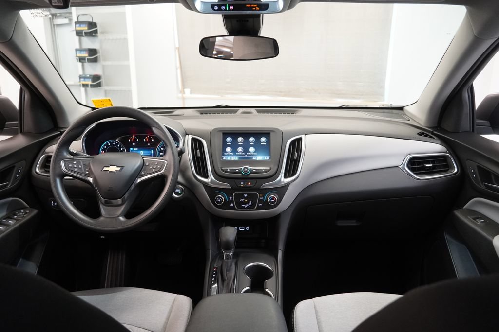 Used 2024 Chevrolet Equinox LS FWD image 19