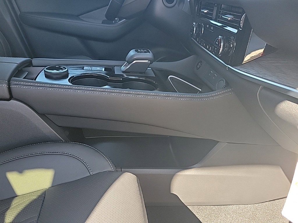 New 2026 Nissan Rogue Platinum image 43