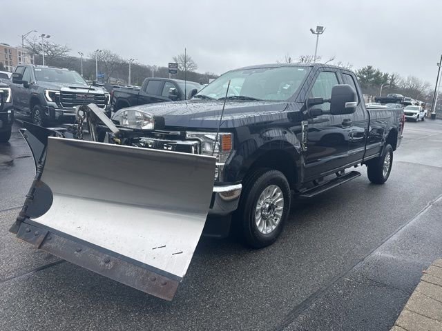 Used 2022 Ford F350 XLT w/ Snow Plow Prep Package image 3