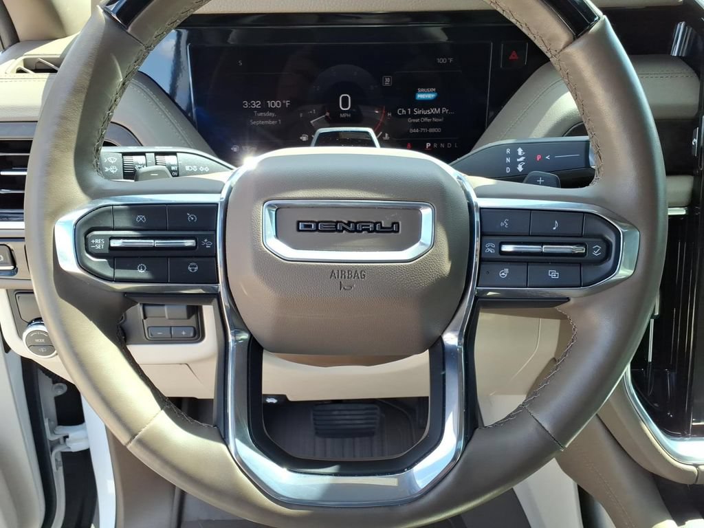 Used 2026 GMC Yukon XL Denali w/ Denali Reserve Package RWD image 21