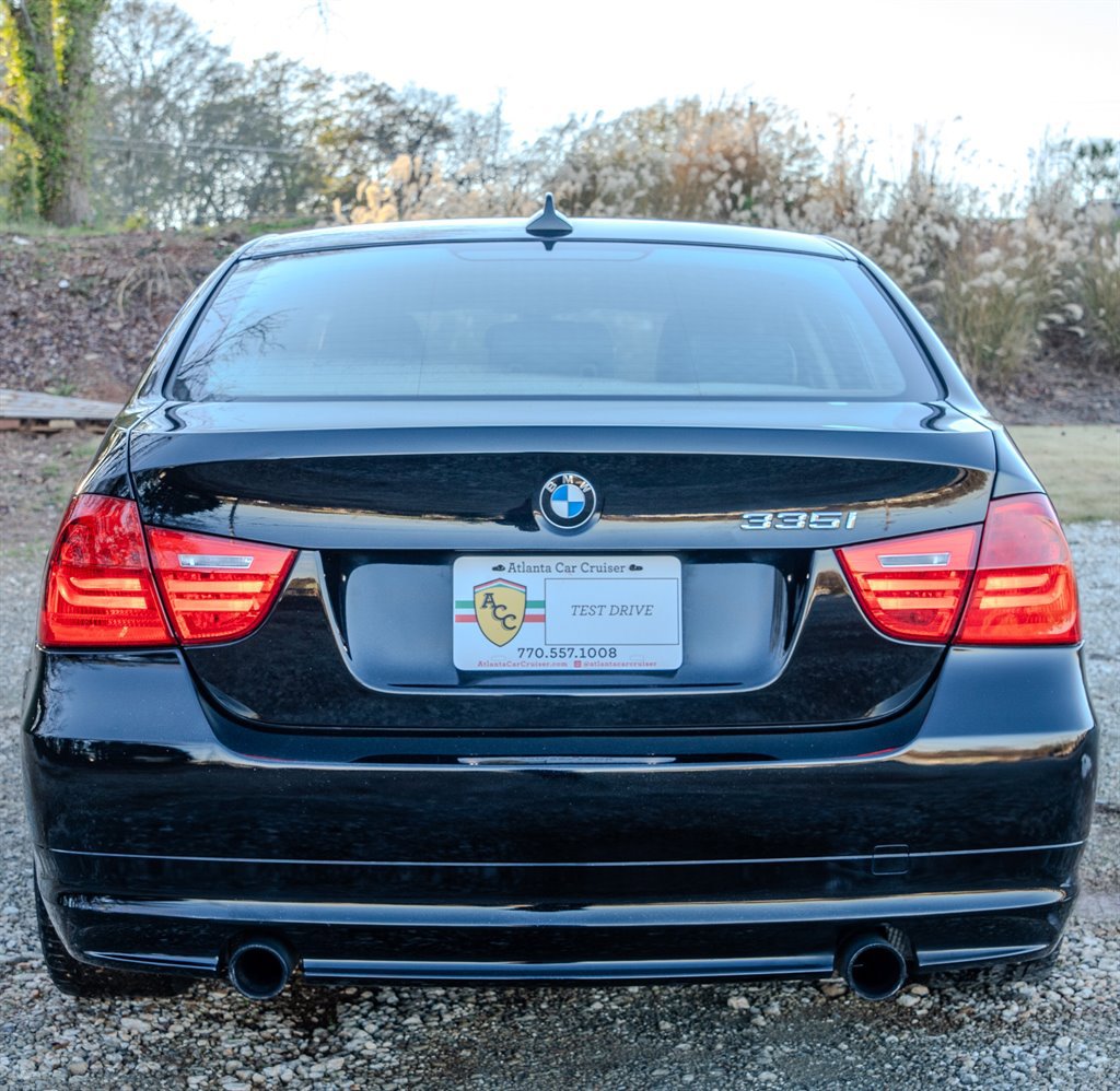 Used 2011 BMW 335i Sedan image 4