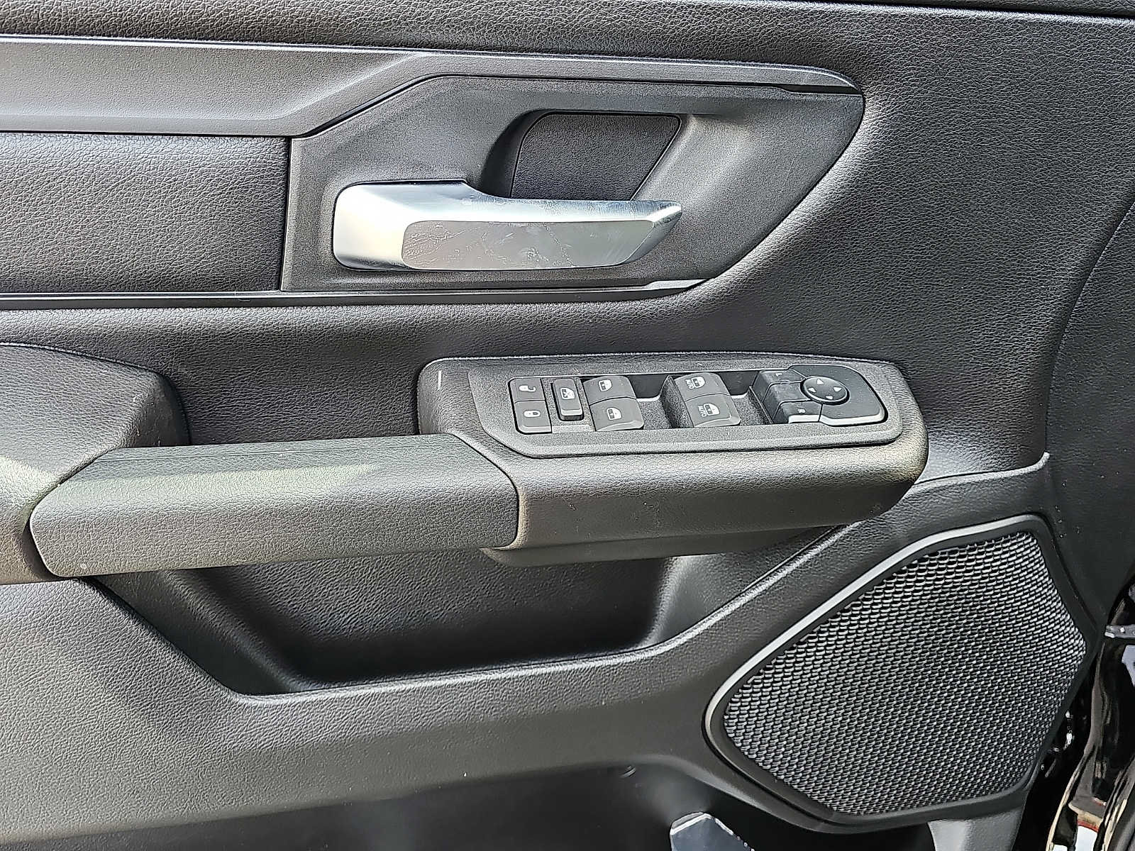 New 2027 RAM 1500 Warlock AWD/4WD image 8