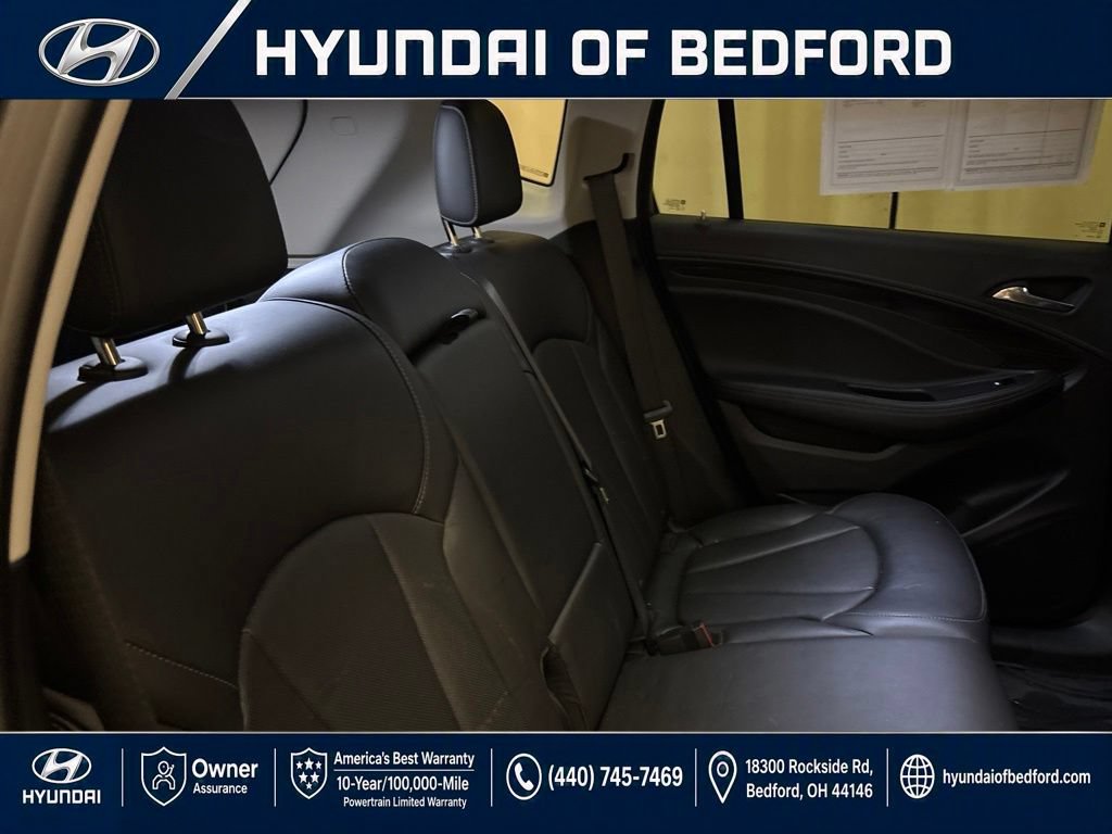 Used 2020 Buick Envision Essence AWD/4WD image 29