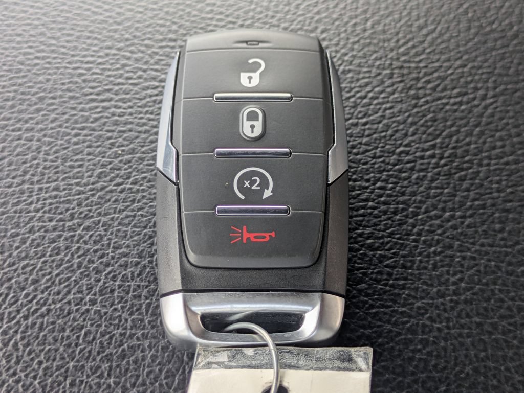 Used 2026 RAM 2500 Big Horn AWD/4WD image 32