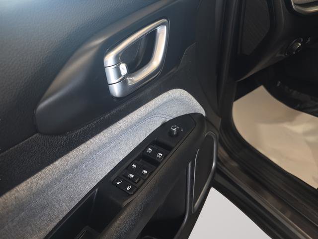 Used 2024 Jeep Compass Sport AWD/4WD image 11