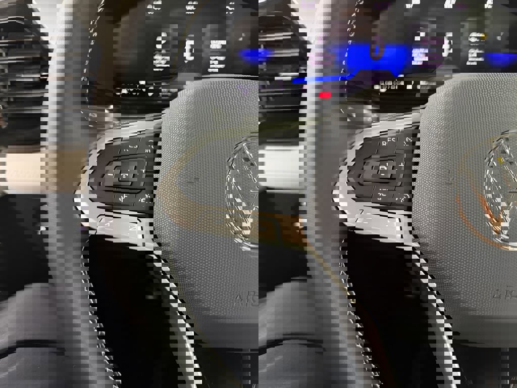 New 2026 Volkswagen Taos S image 12