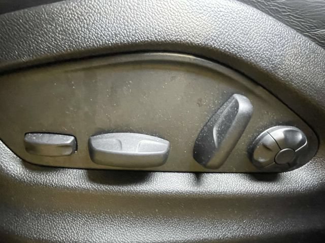 Certified 2023 Porsche Cayenne AWD/4WD image 19