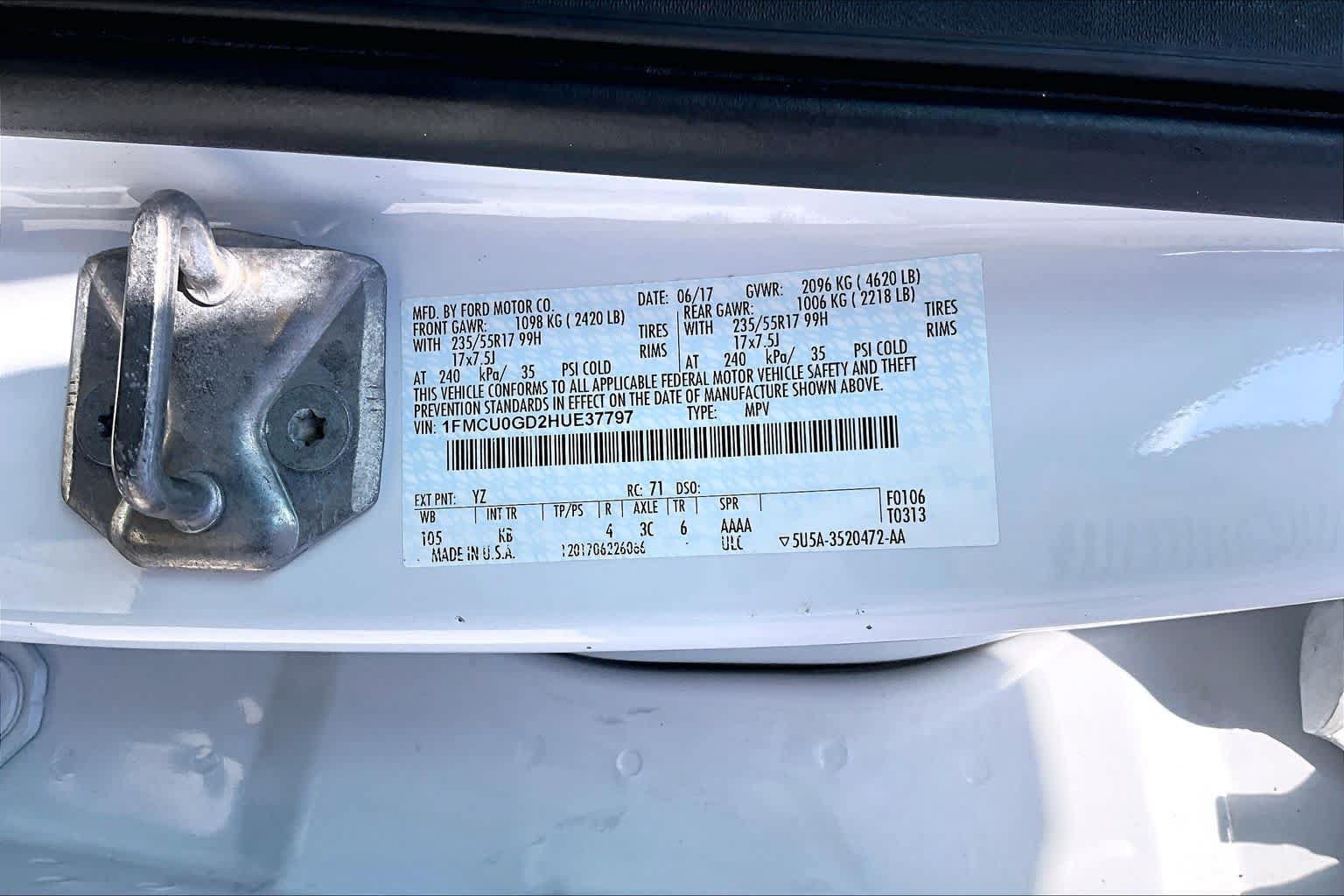 Used 2017 Ford Escape SE FWD image 31