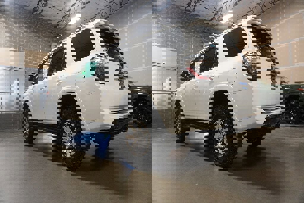 Used 2016 Toyota 4Runner Trail Premium image 3