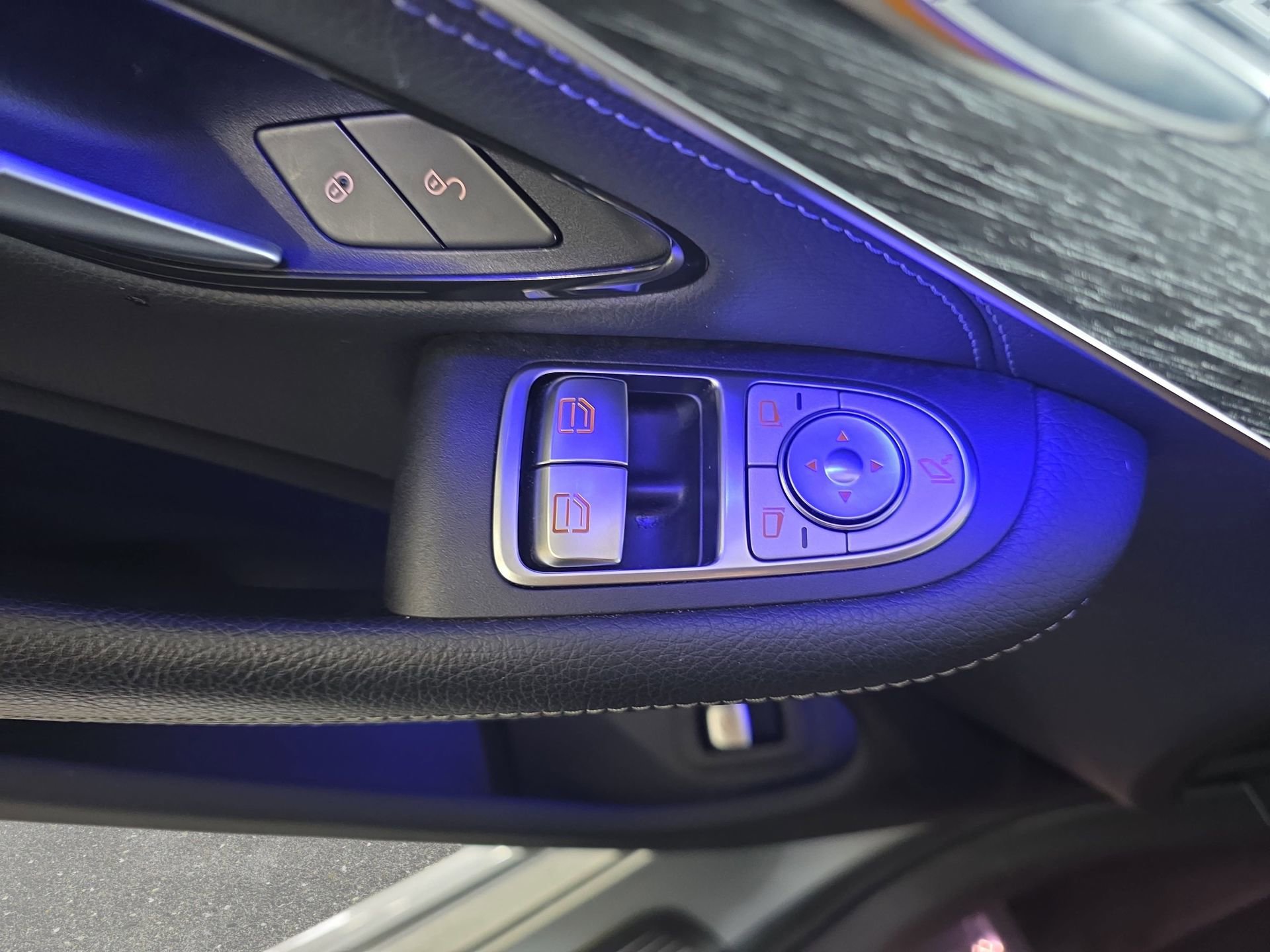 Certified 2023 Mercedes-Benz C 300 Coupe w/ AMG Line image 27