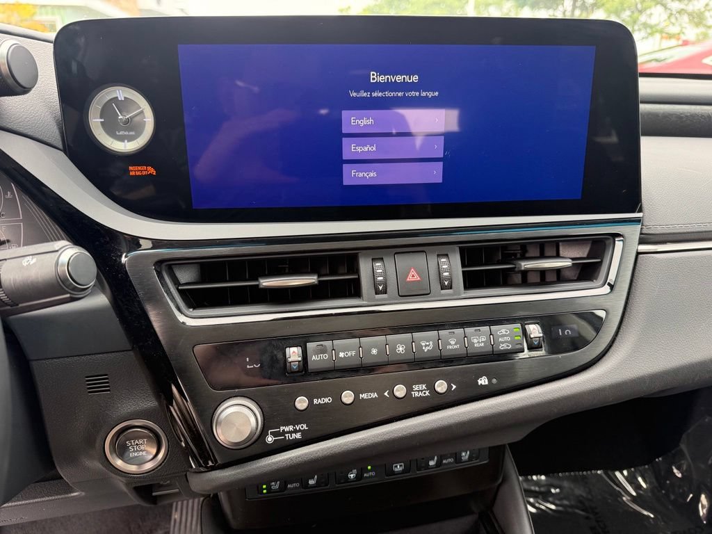 Used 2023 Lexus ES 350 Ultra Luxury w/ Accessory Package (Z2) FWD image 12