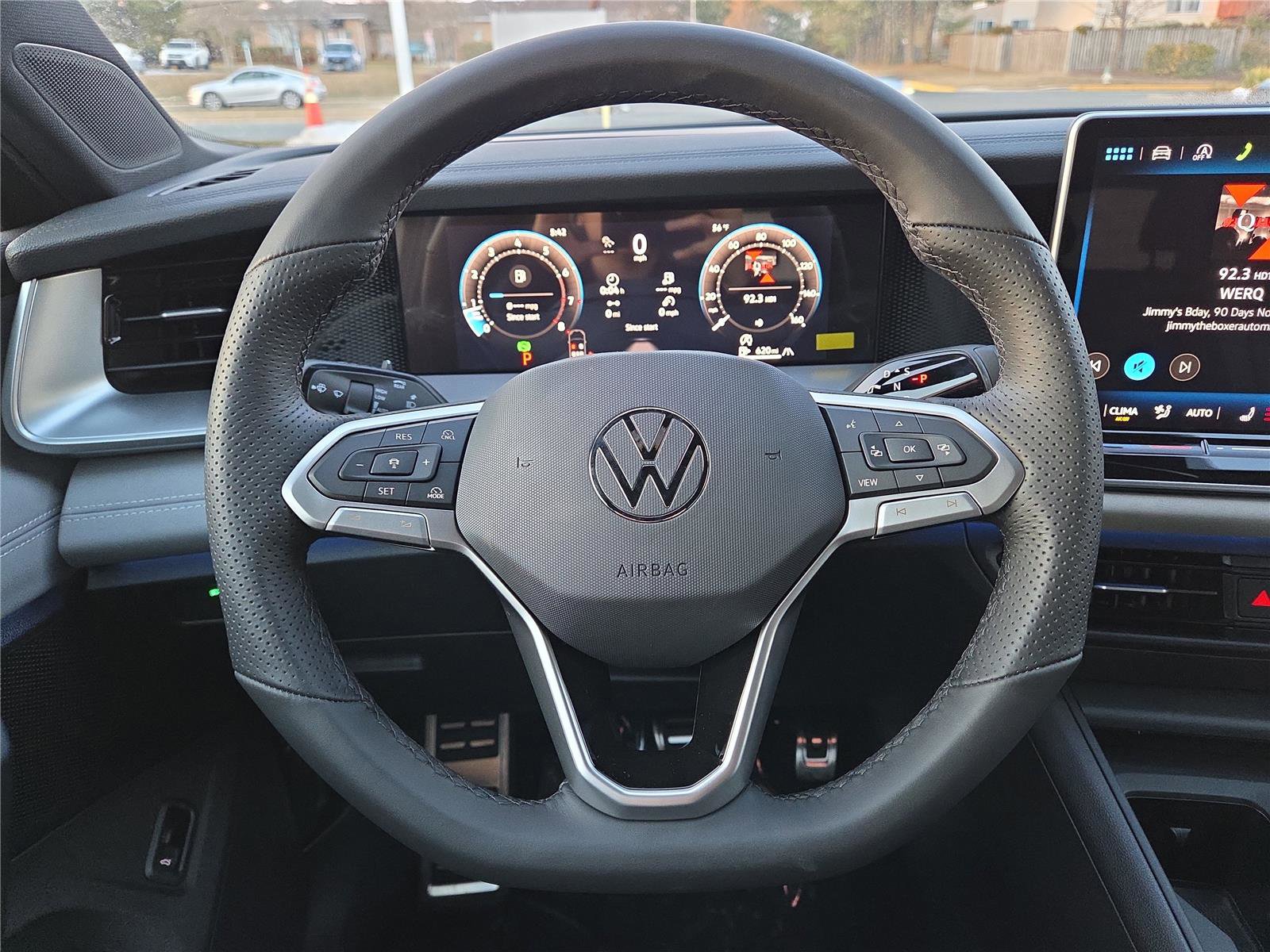 New 2026 Volkswagen Tiguan SE R-Line image 14