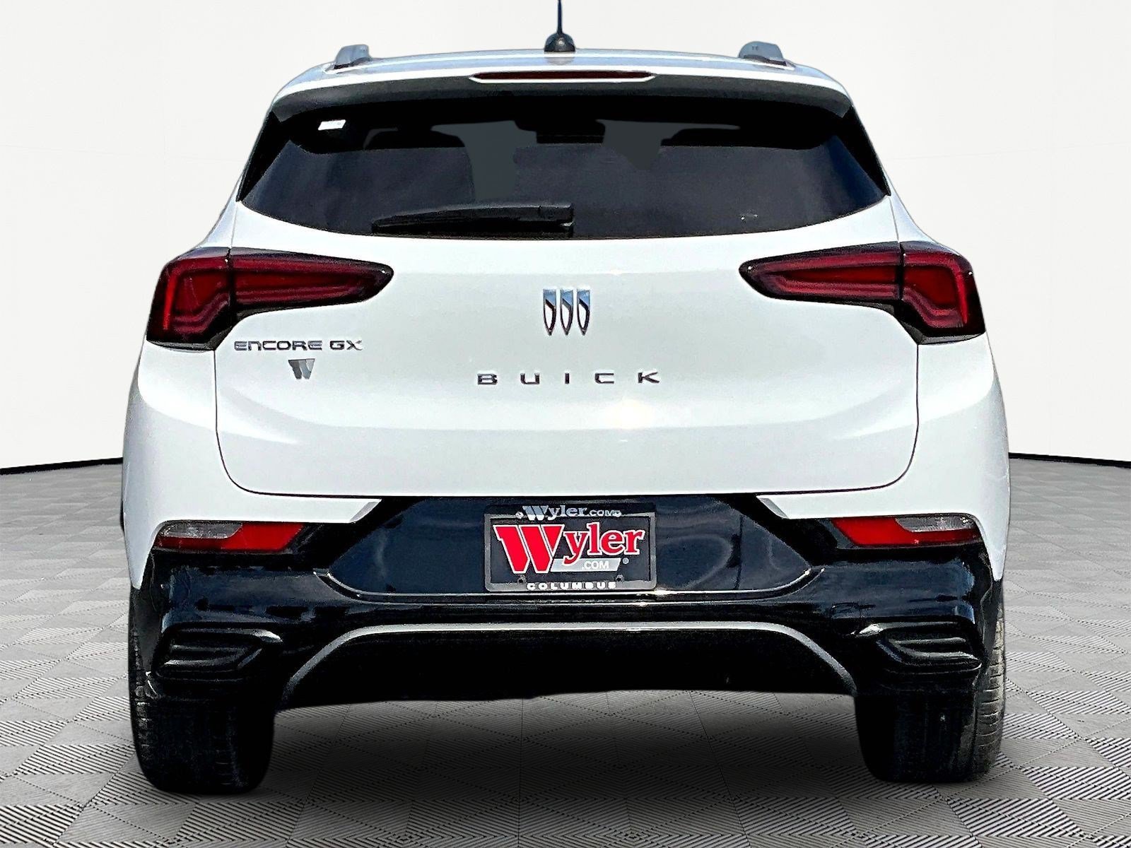 Used 2026 Buick Encore GX Sport Touring w/ Comfort Package FWD image 5