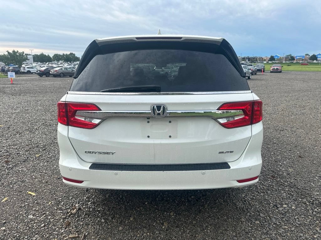 Used 2018 Honda Odyssey Elite image 11