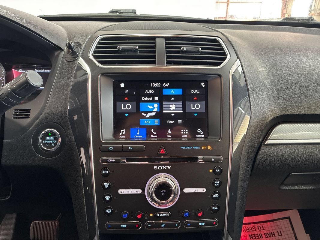 Used 2018 Ford Explorer Sport AWD/4WD image 16