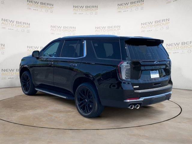 Used 2025 Chevrolet Tahoe Premier AWD/4WD image 3