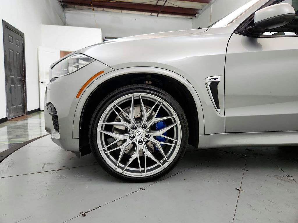 Used 2017 BMW X5 M AWD/4WD image 33