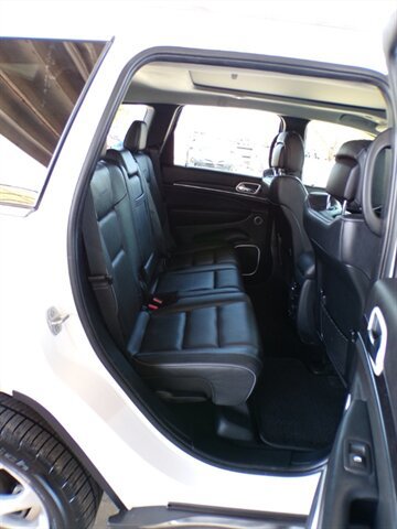 Used 2020 Jeep Grand Cherokee Summit AWD/4WD image 22