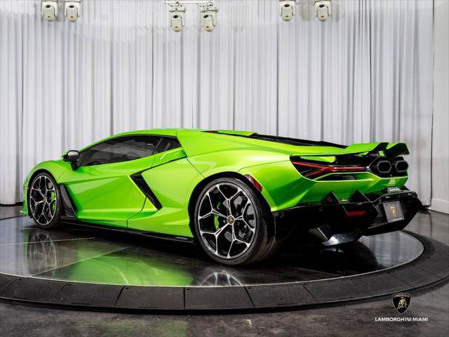 Used 2024 Lamborghini Revuelto AWD/4WD image 13