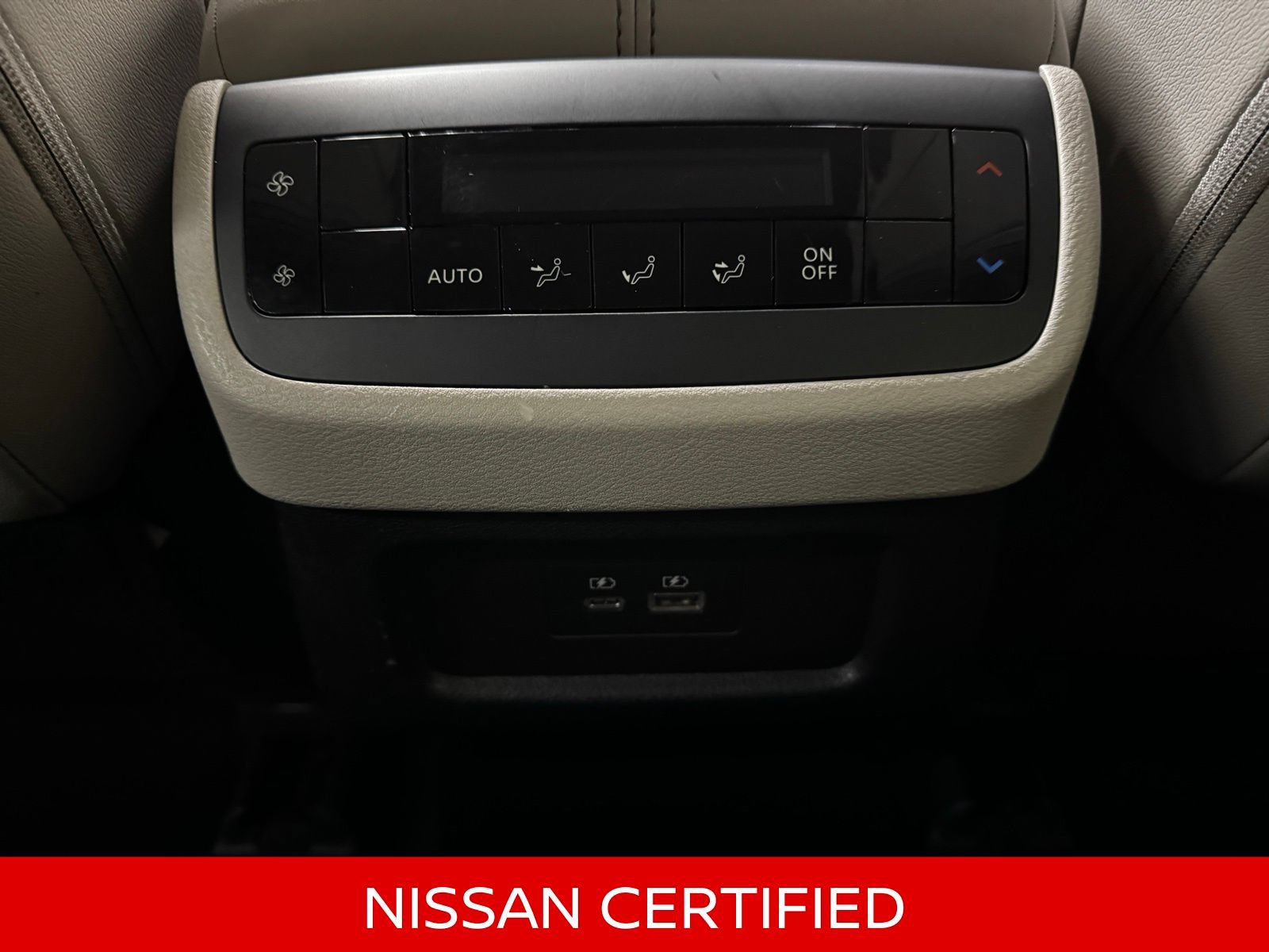 Certified 2025 Nissan Pathfinder SL AWD/4WD image 37