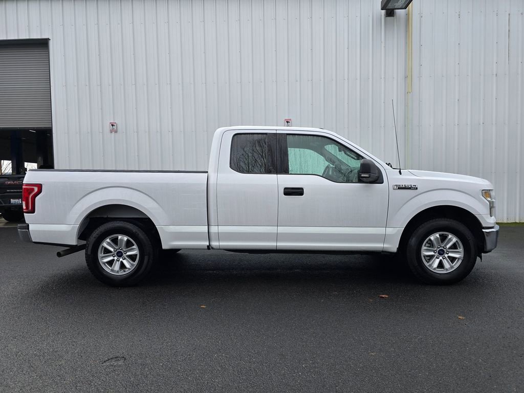 Used 2016 Ford F150 XLT w/ Equipment Group 301A Mid image 2